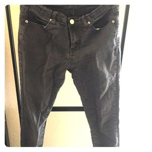 Gray skinny jeans